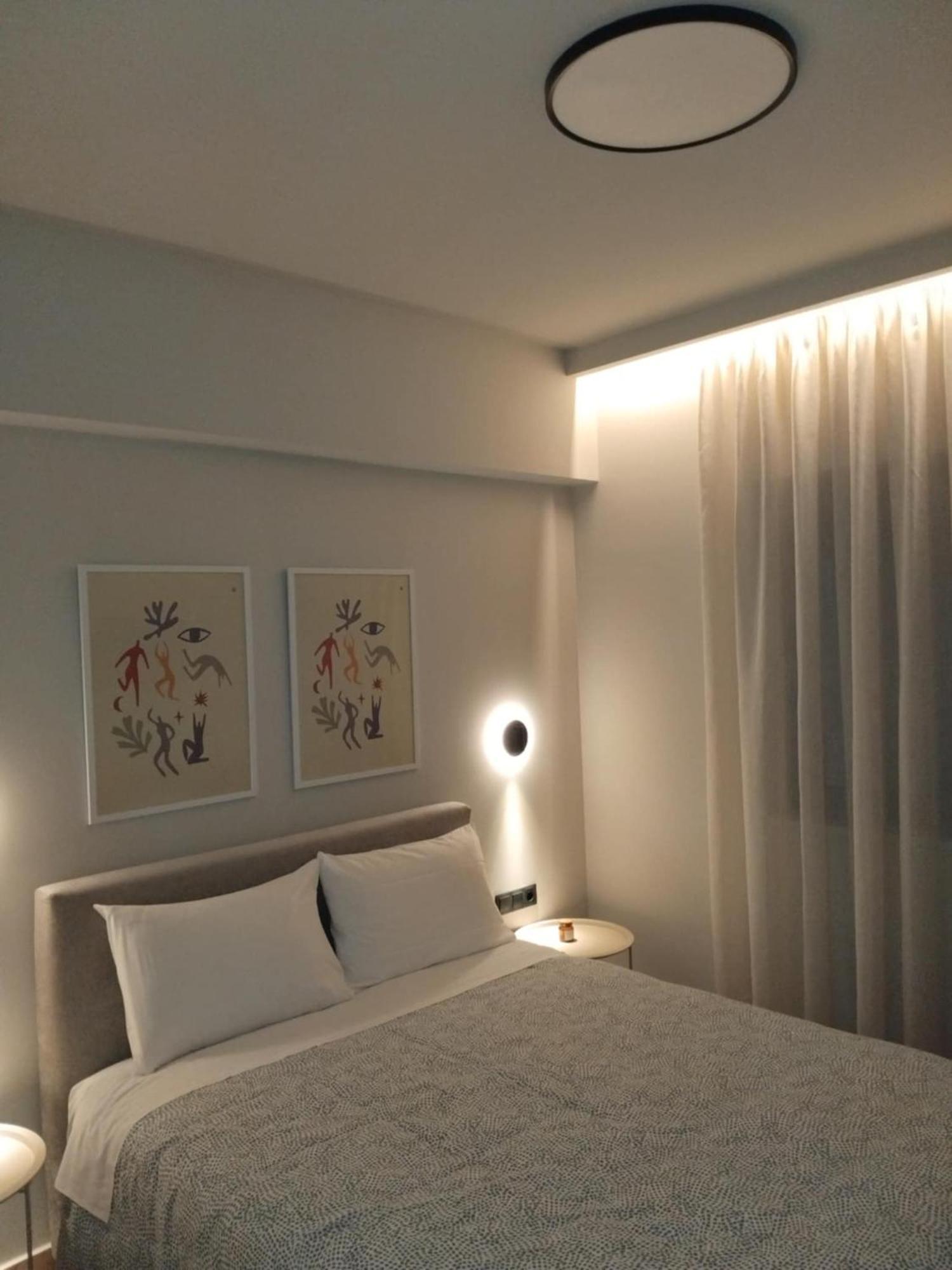 Simple, Calm And Luxurious Apartamento Calamata Exterior foto